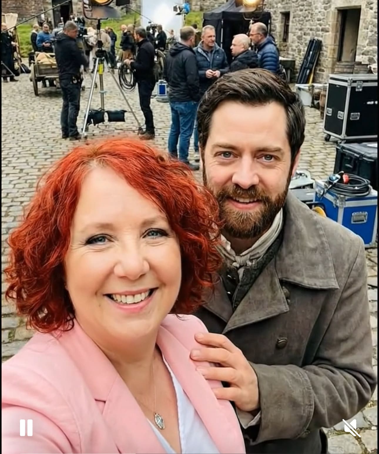 Mariquita on the Outlander set with Richard Rankin (Roger)